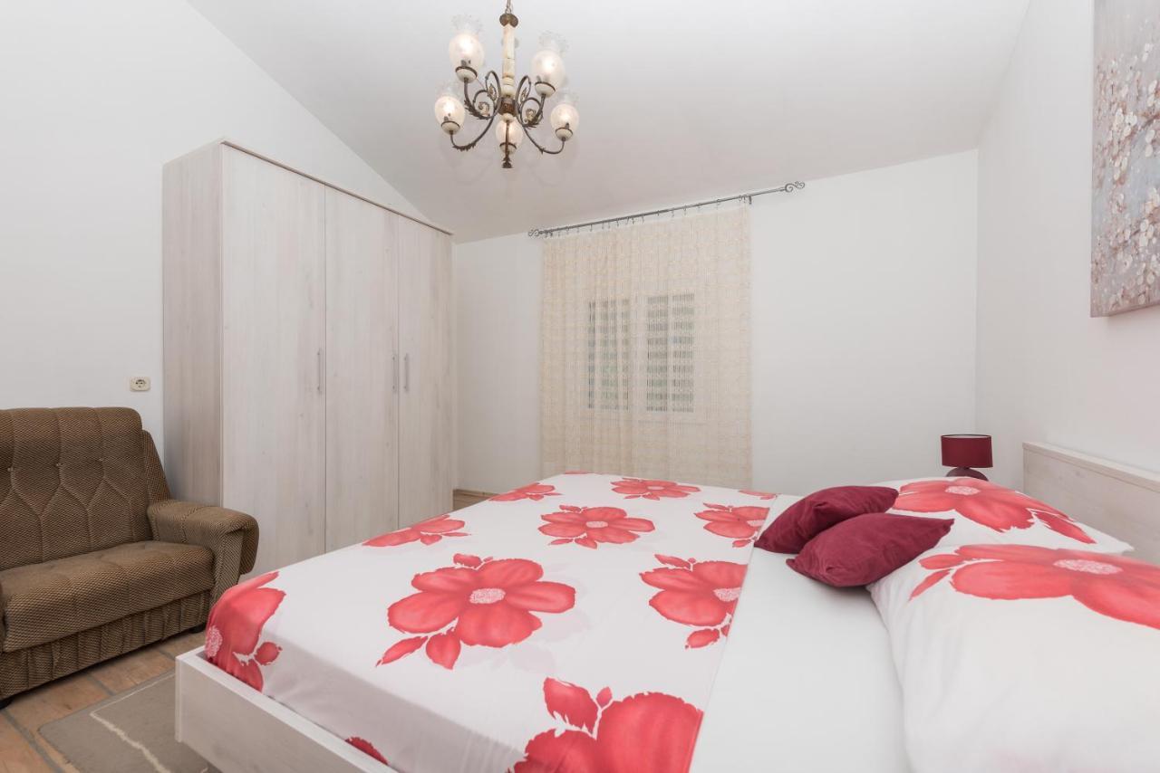 Holiday Home Frane Slivno  Екстериор снимка