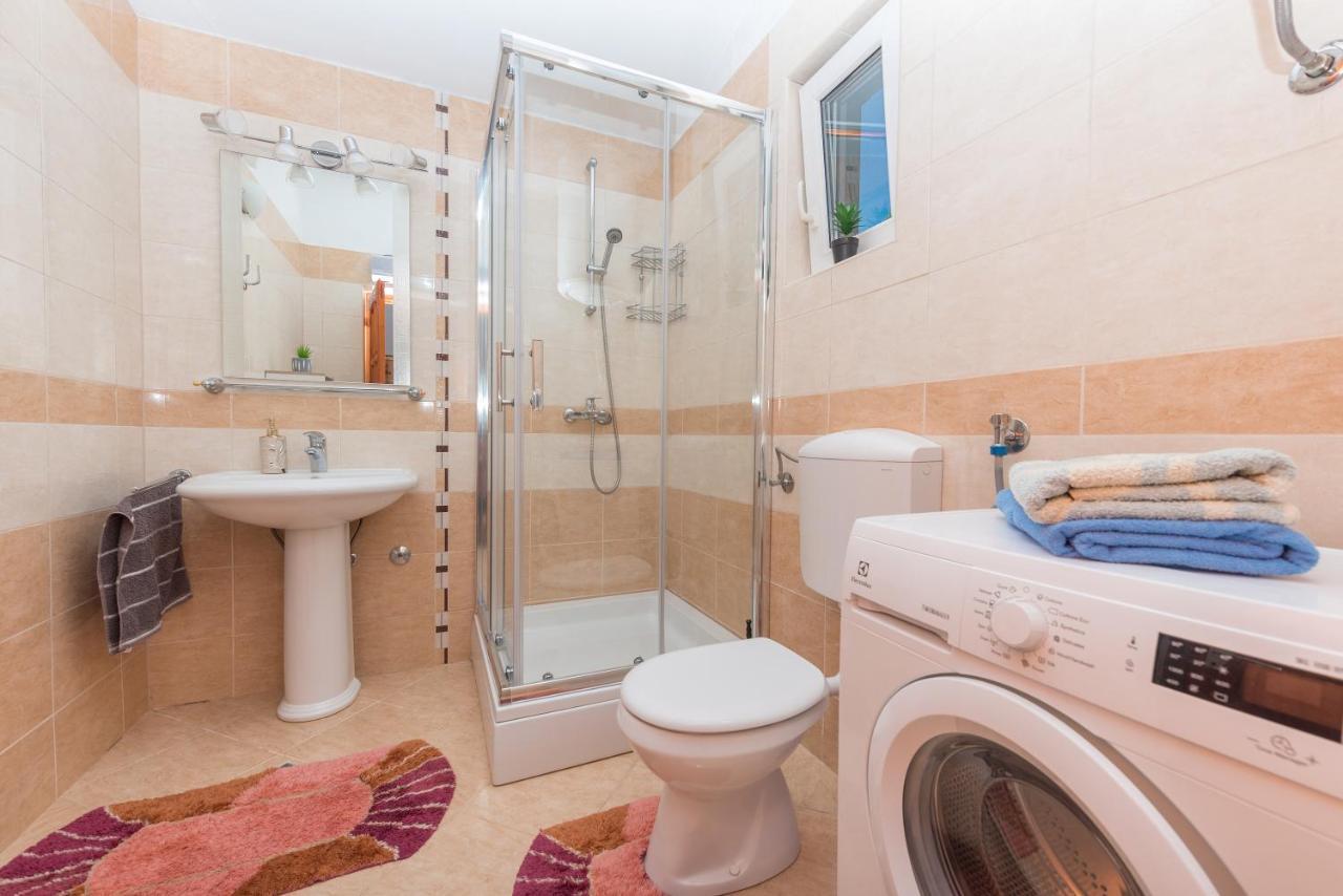 Holiday Home Frane Slivno  Екстериор снимка