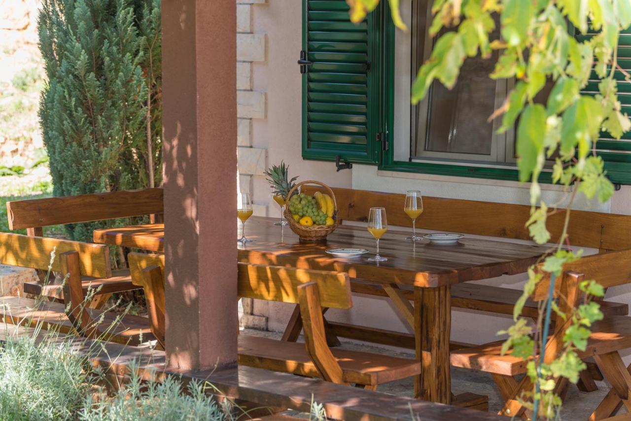 Holiday Home Frane Slivno  Екстериор снимка