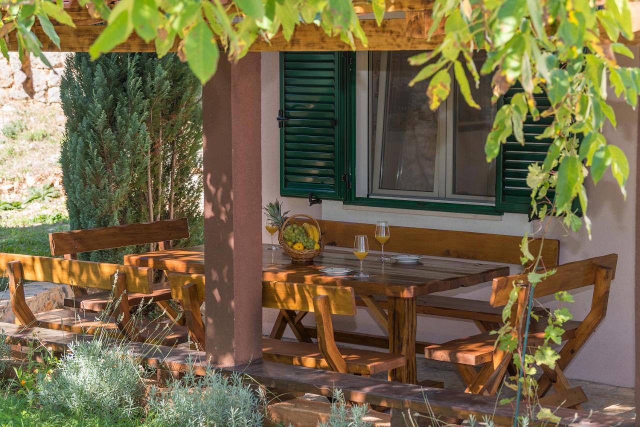 Holiday Home Frane Slivno  Екстериор снимка